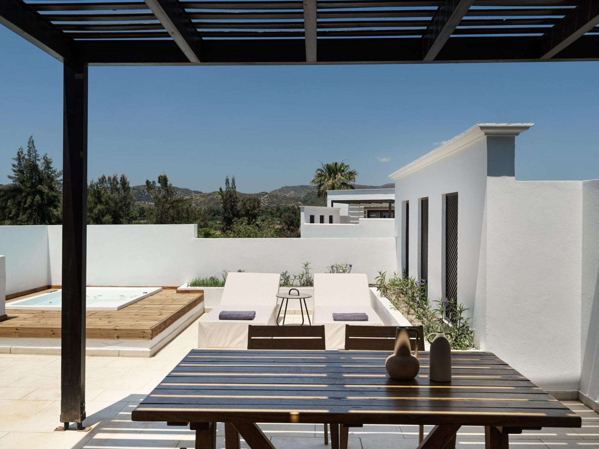 Rezort Lindian Village Rhodes,curio Collection 5*